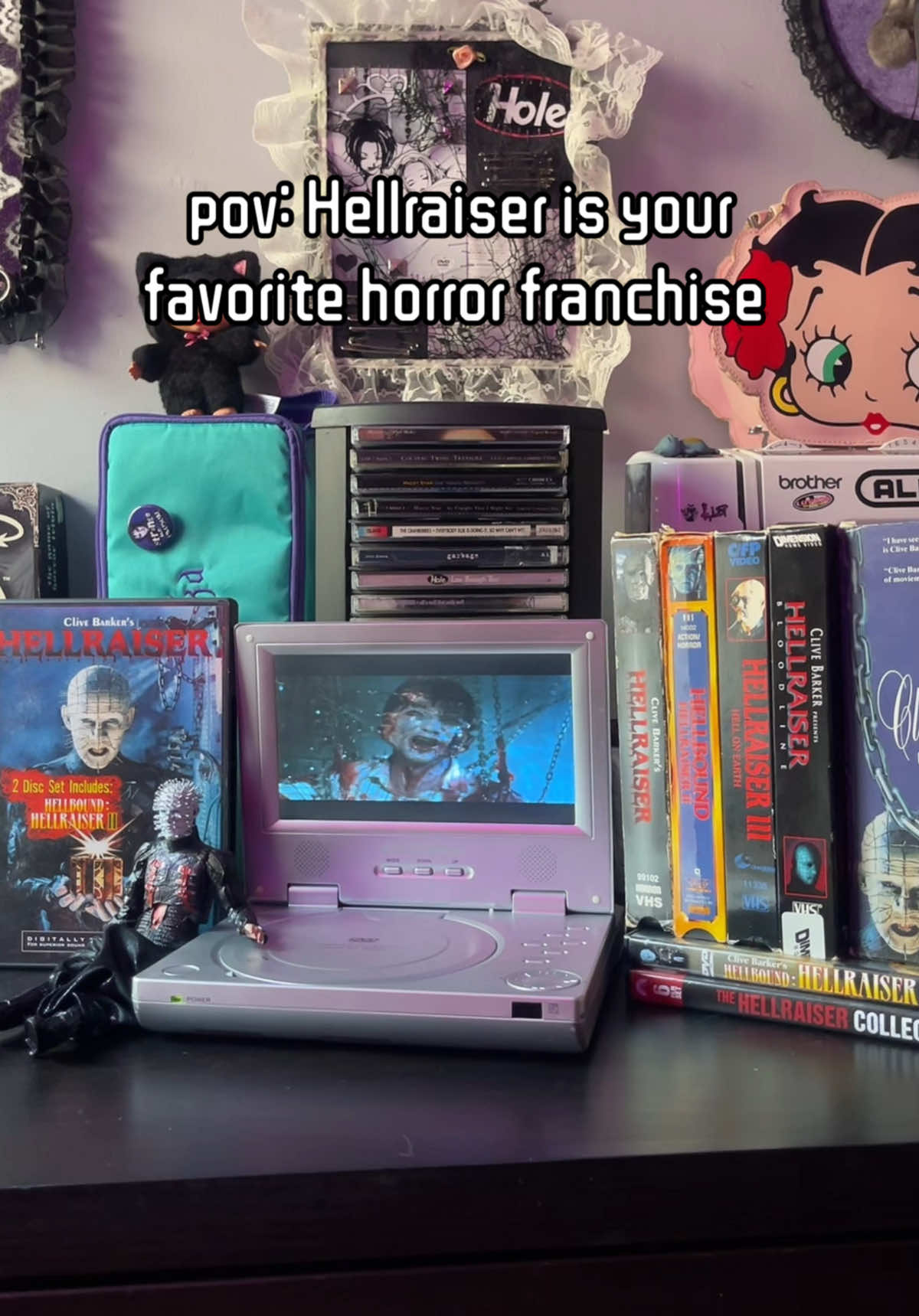 @Gothika 🖤