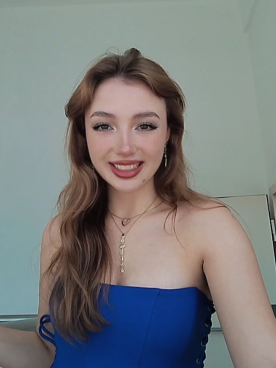 @H.