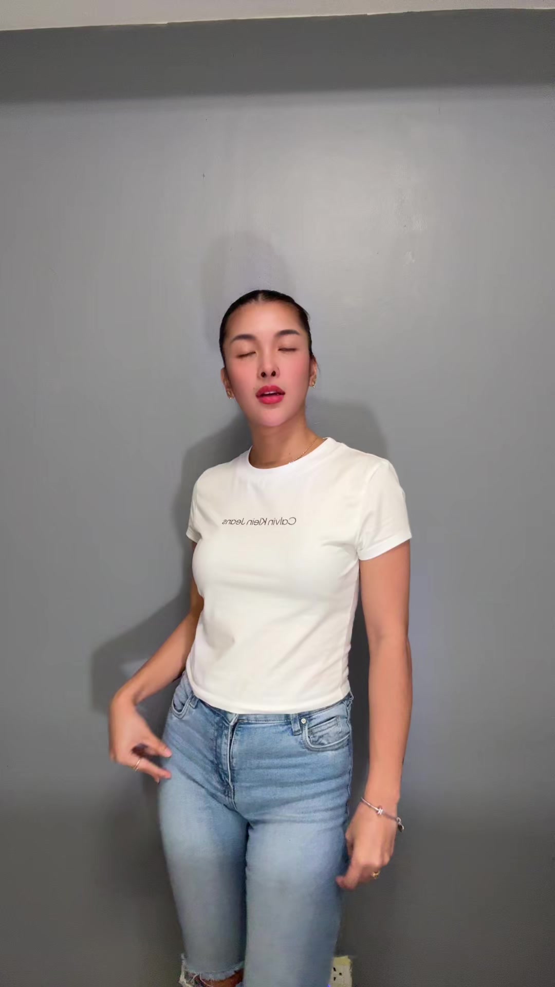 @appleolalazaro