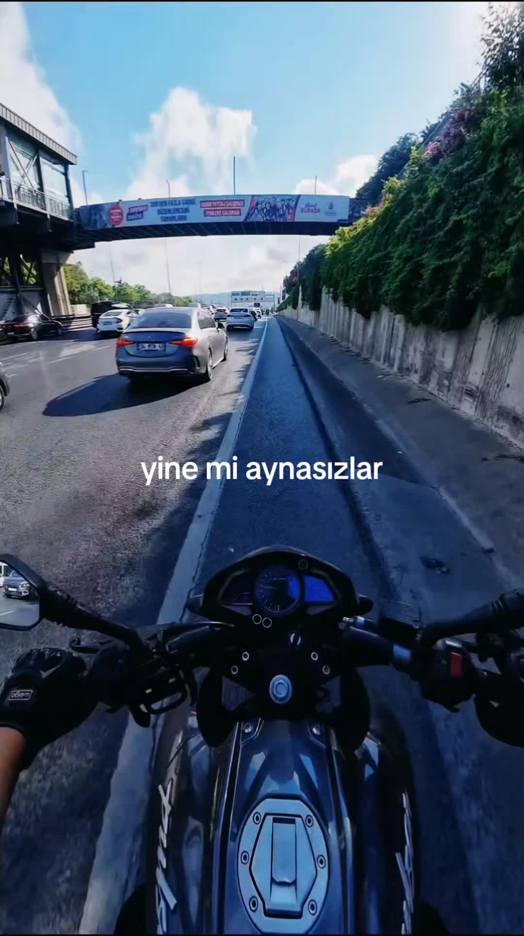 @Veloxi