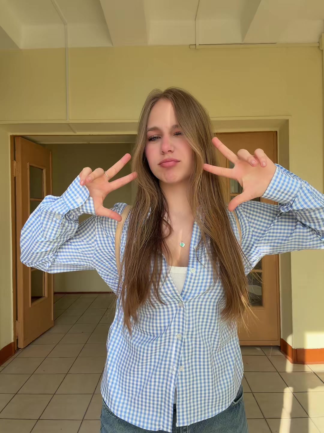@arinkk
