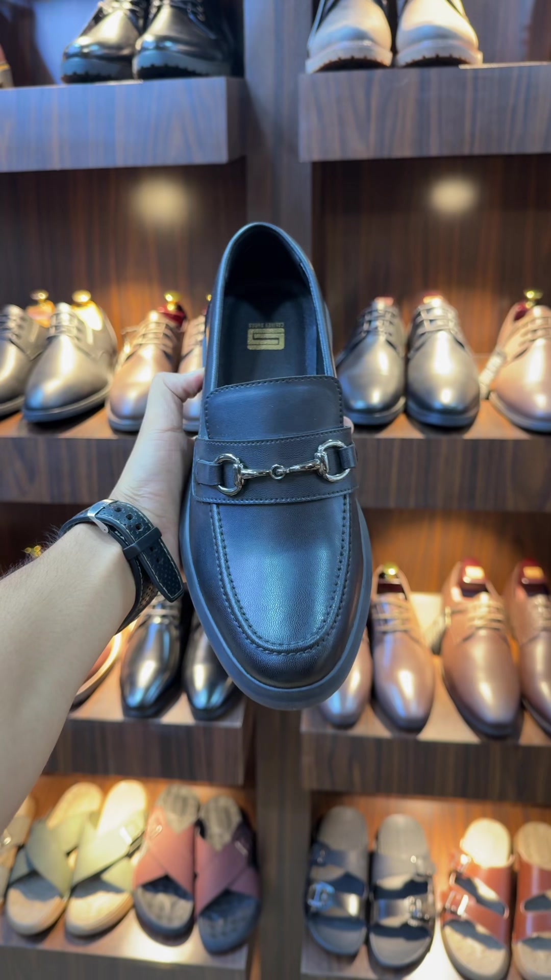 @caliber shoe people's plaza