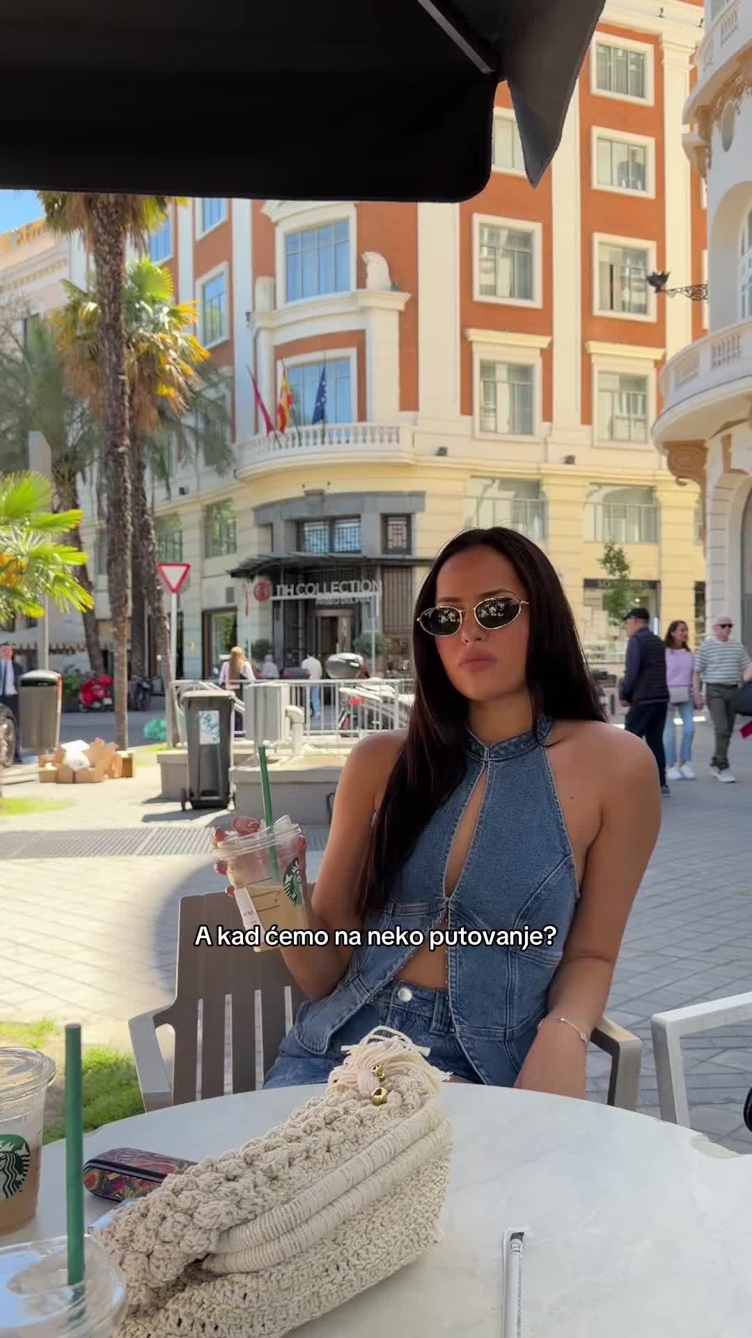 @eleenii