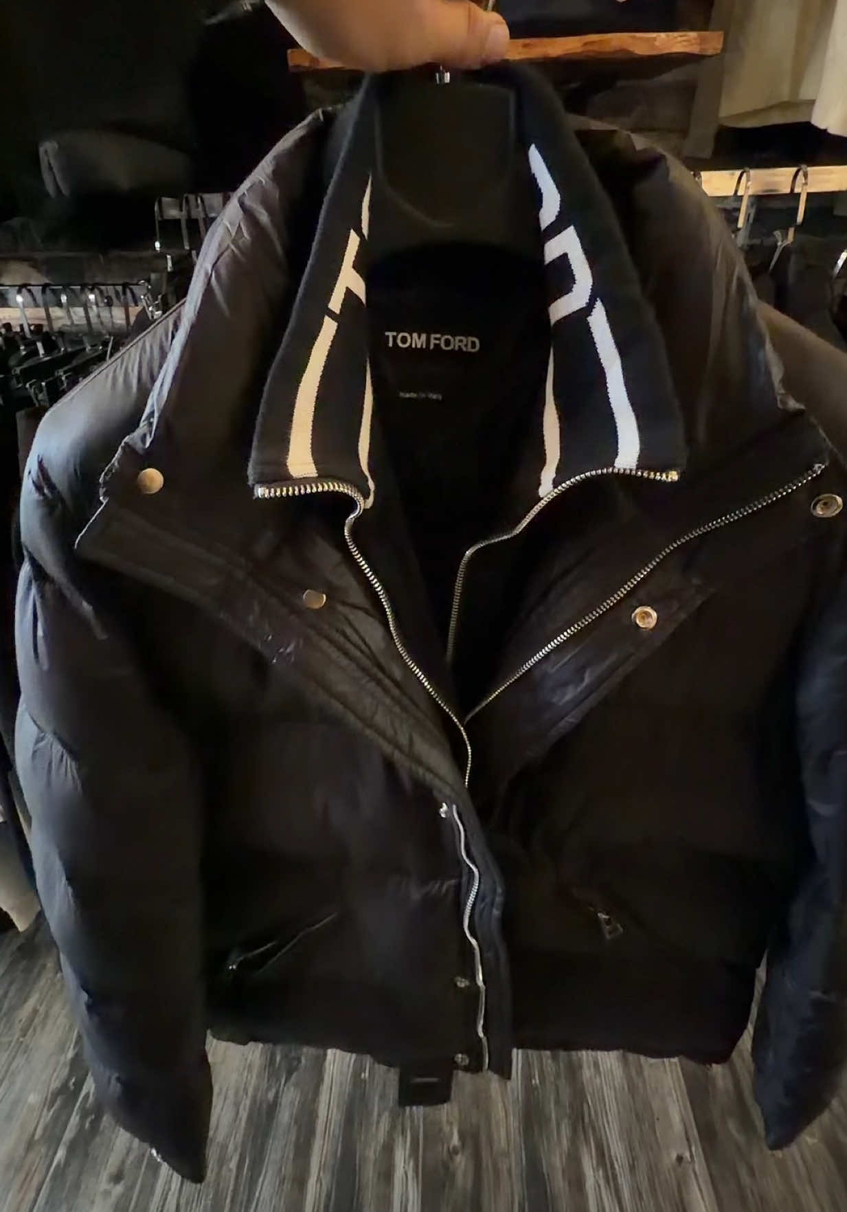 @𝐁𝐥𝐚𝐜𝐤 𝐇𝐚𝐋𝐋