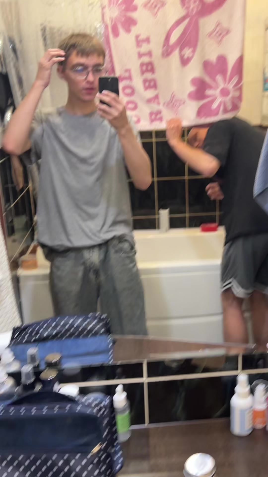 @swyziii