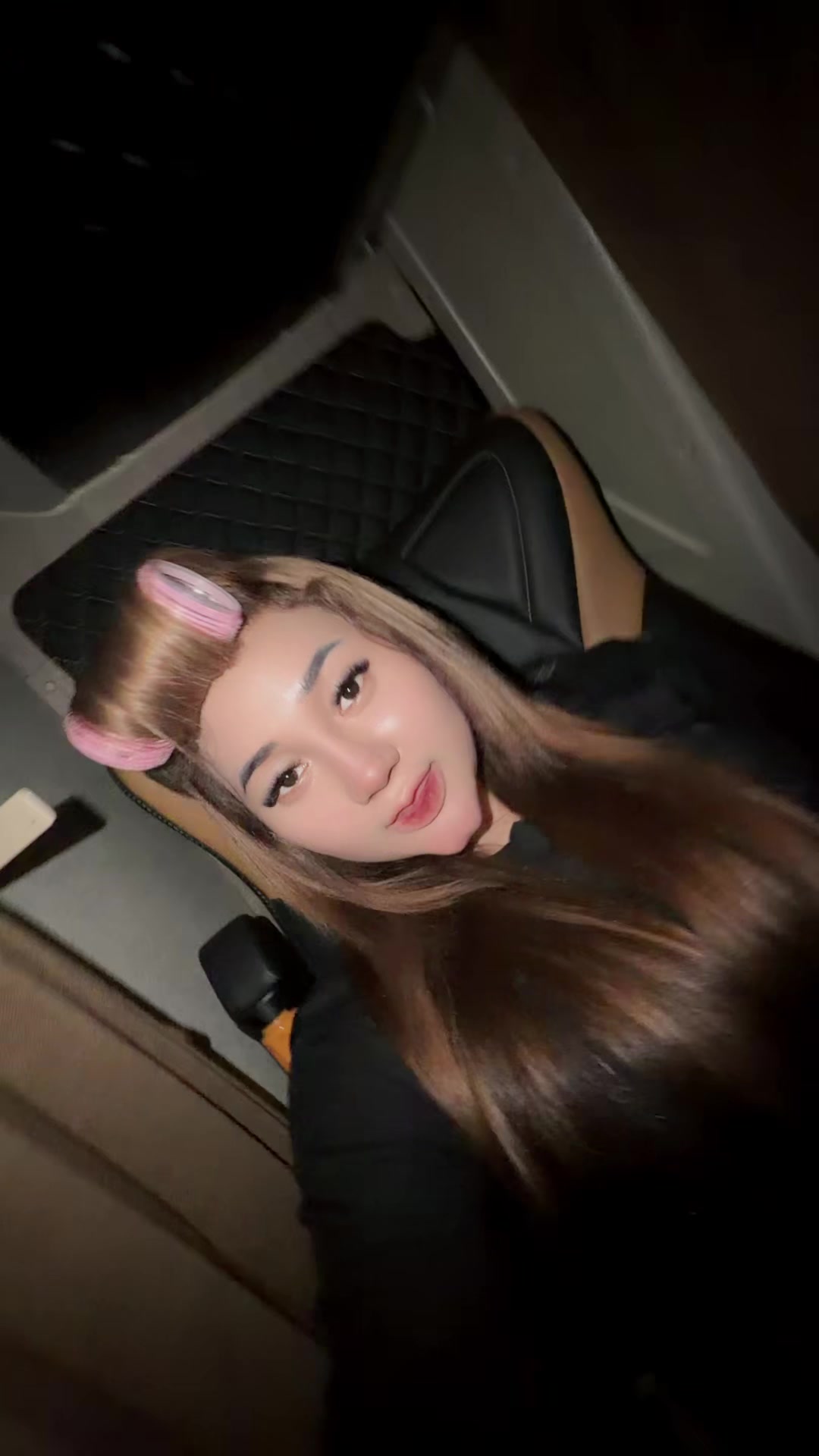 @inisintottyy