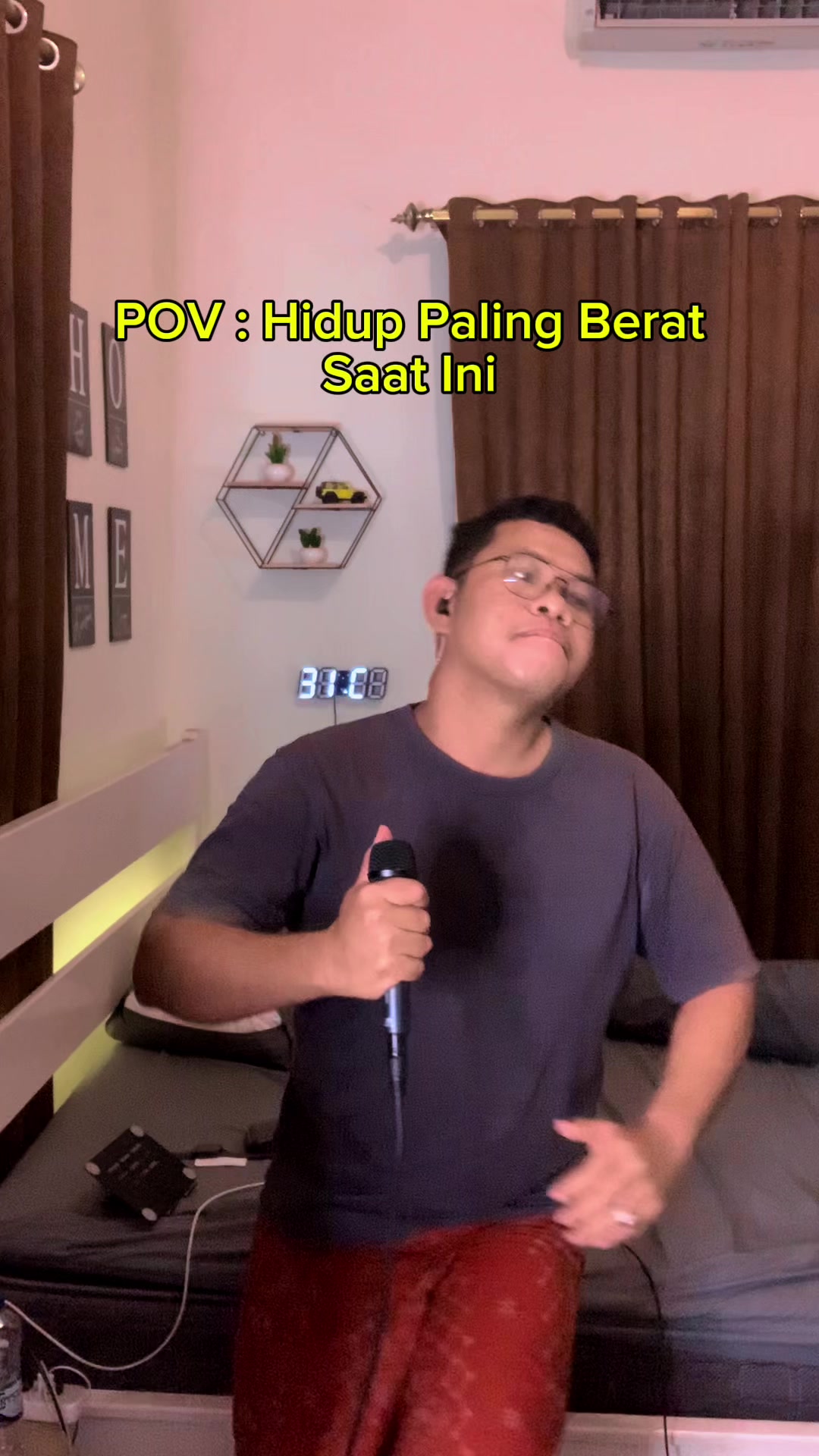 @Arzaa