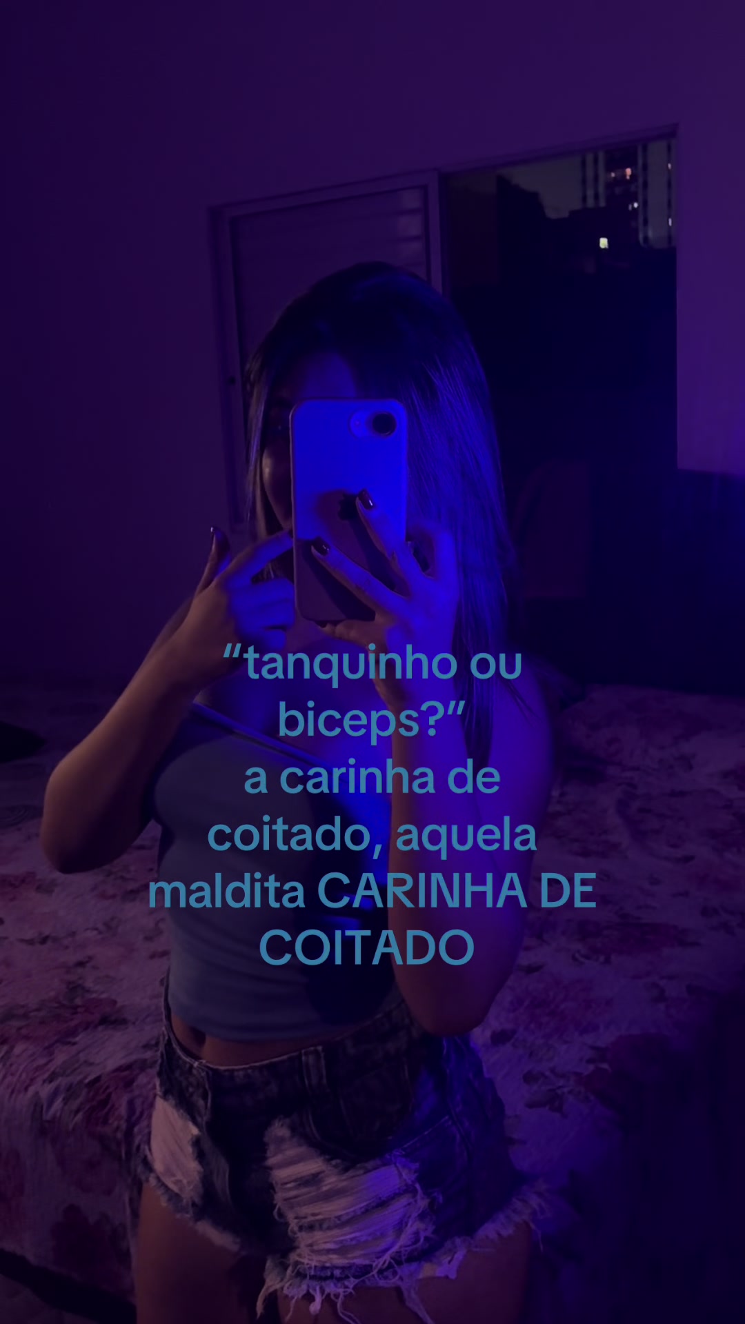 @karollinyxzz