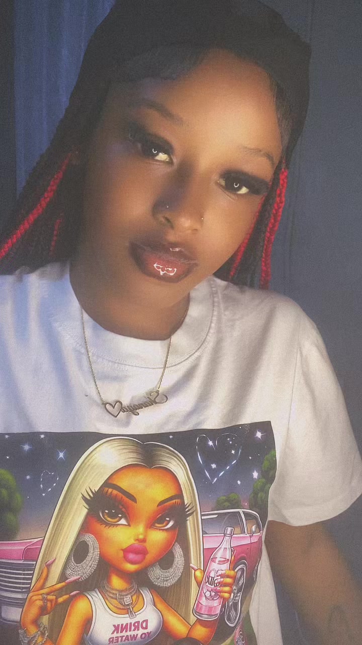 @Pgl_.Naya🏳️&zwj;🌈🤍👩&zwj;❤️&zwj;💋&zwj;👩