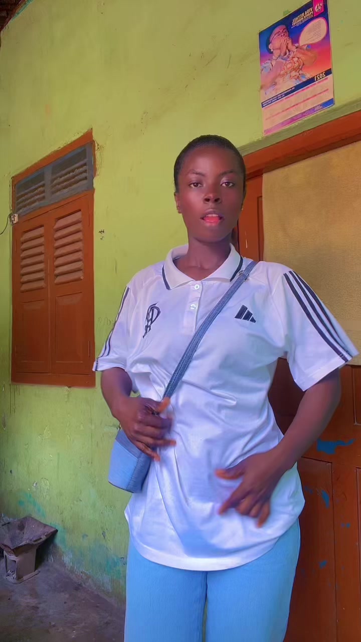 @Adjowah____Ritty💫