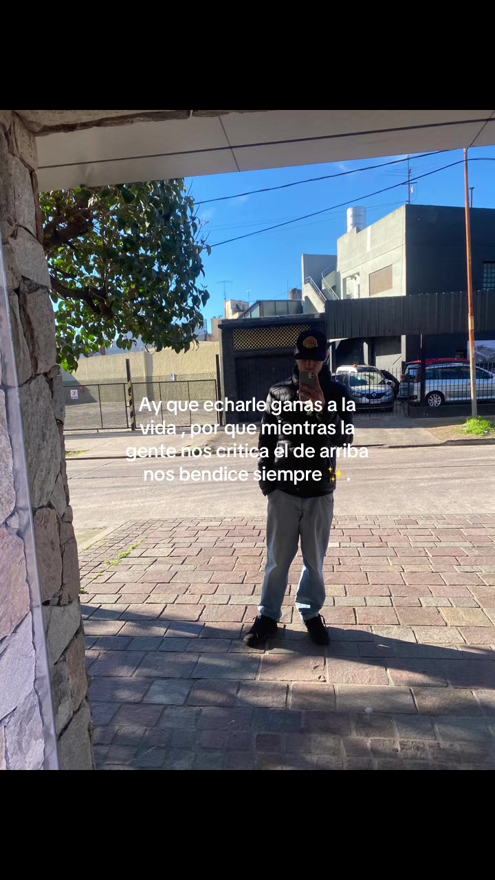 @Elcuelloo🗽