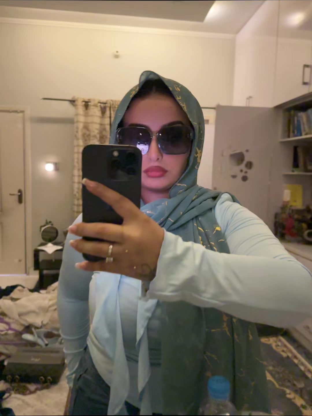 @ن