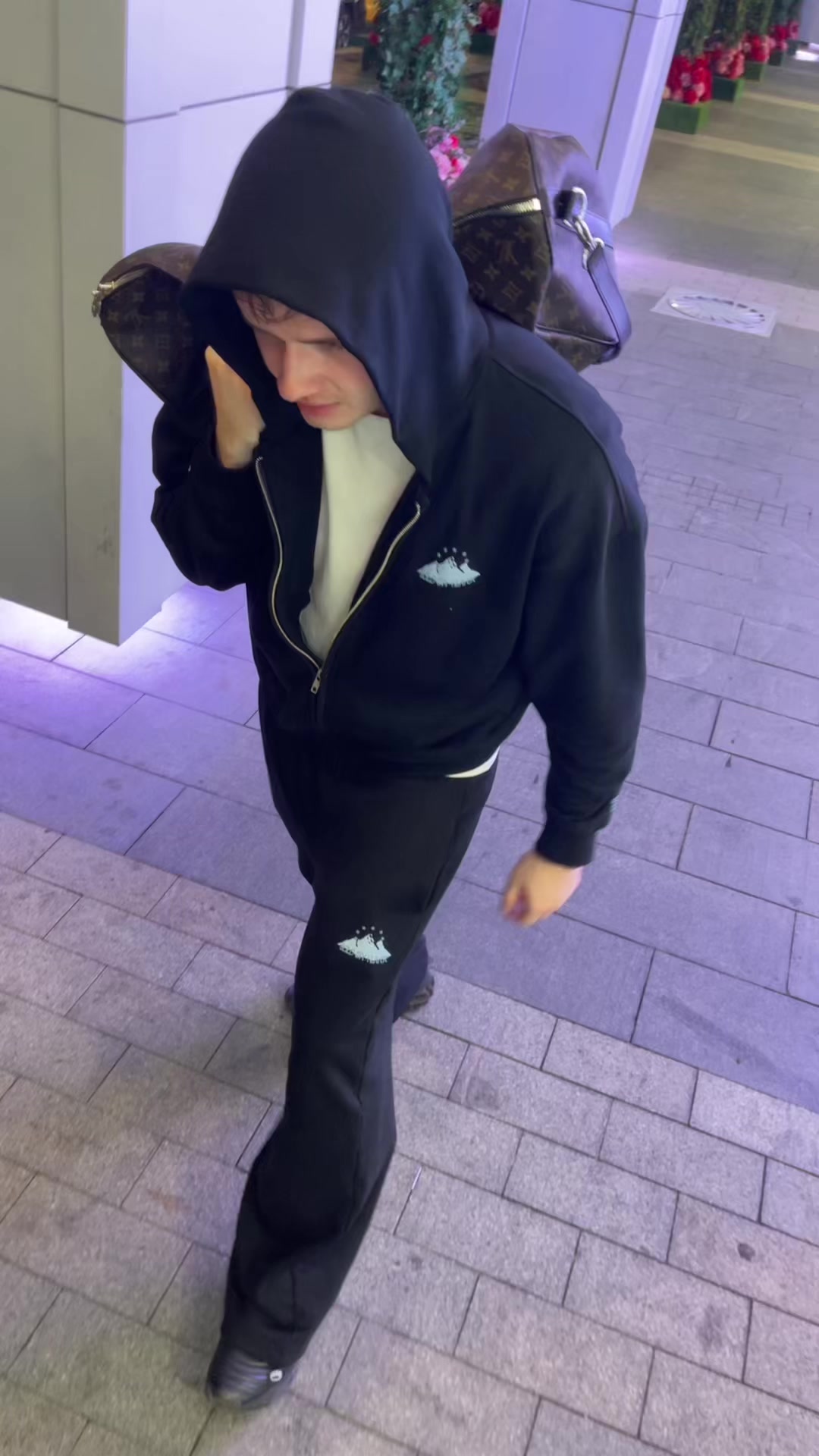 @twix_yngnzrs