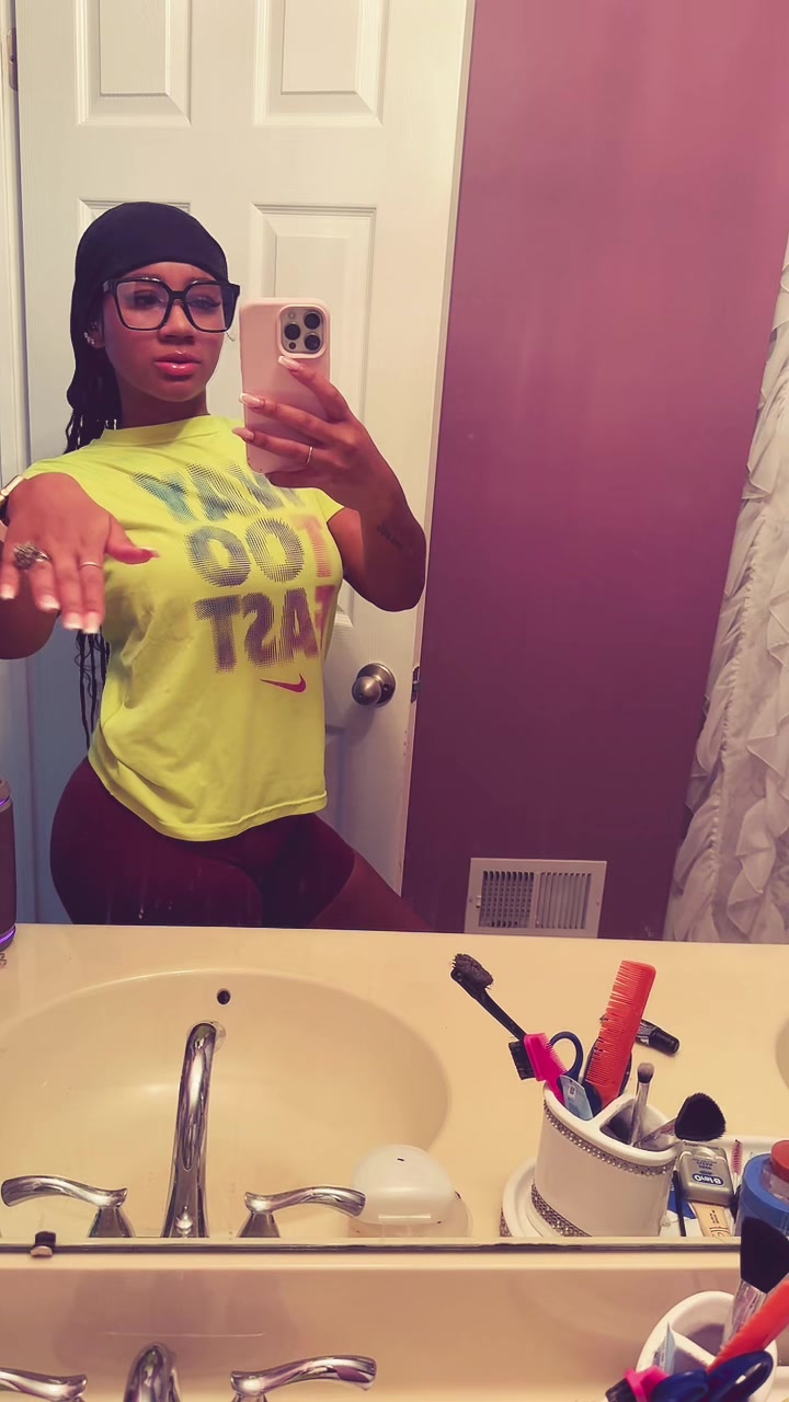 @whoisnialing