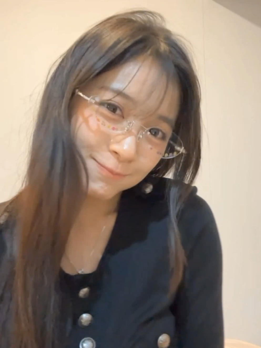 @T
