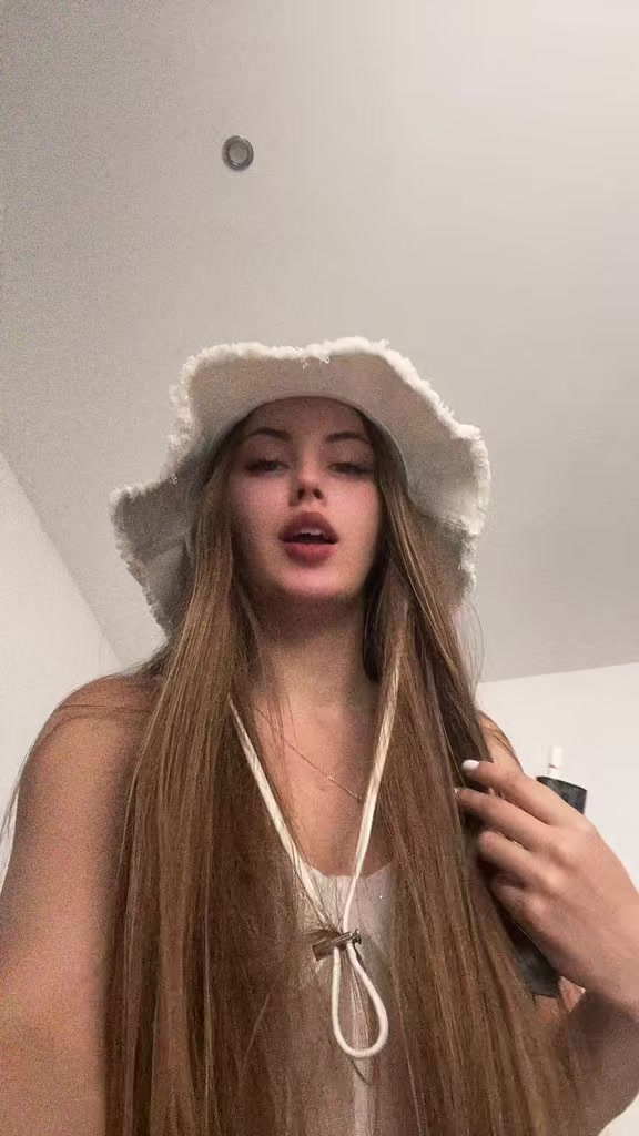 @kissamilenova