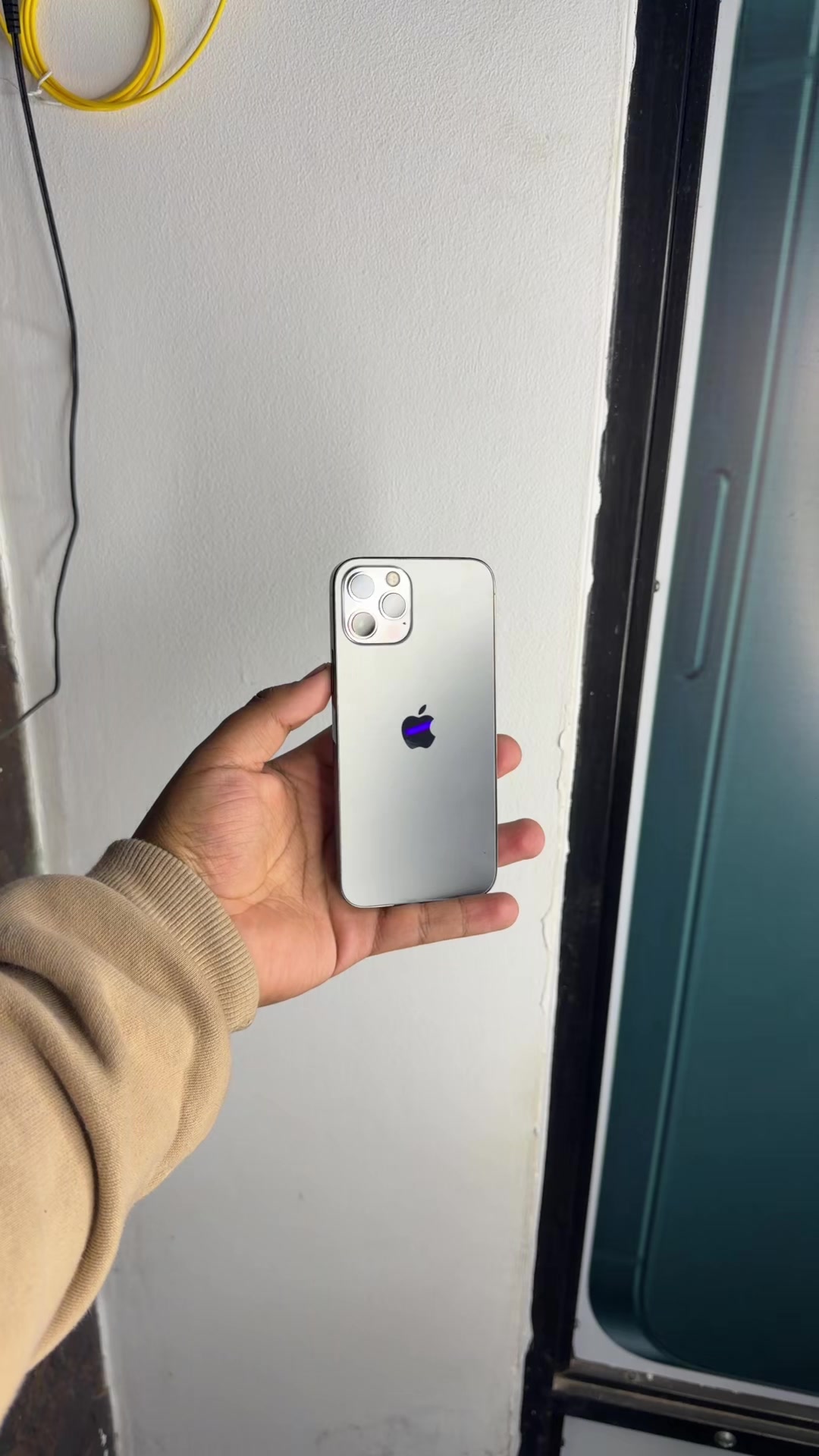 @appleperico