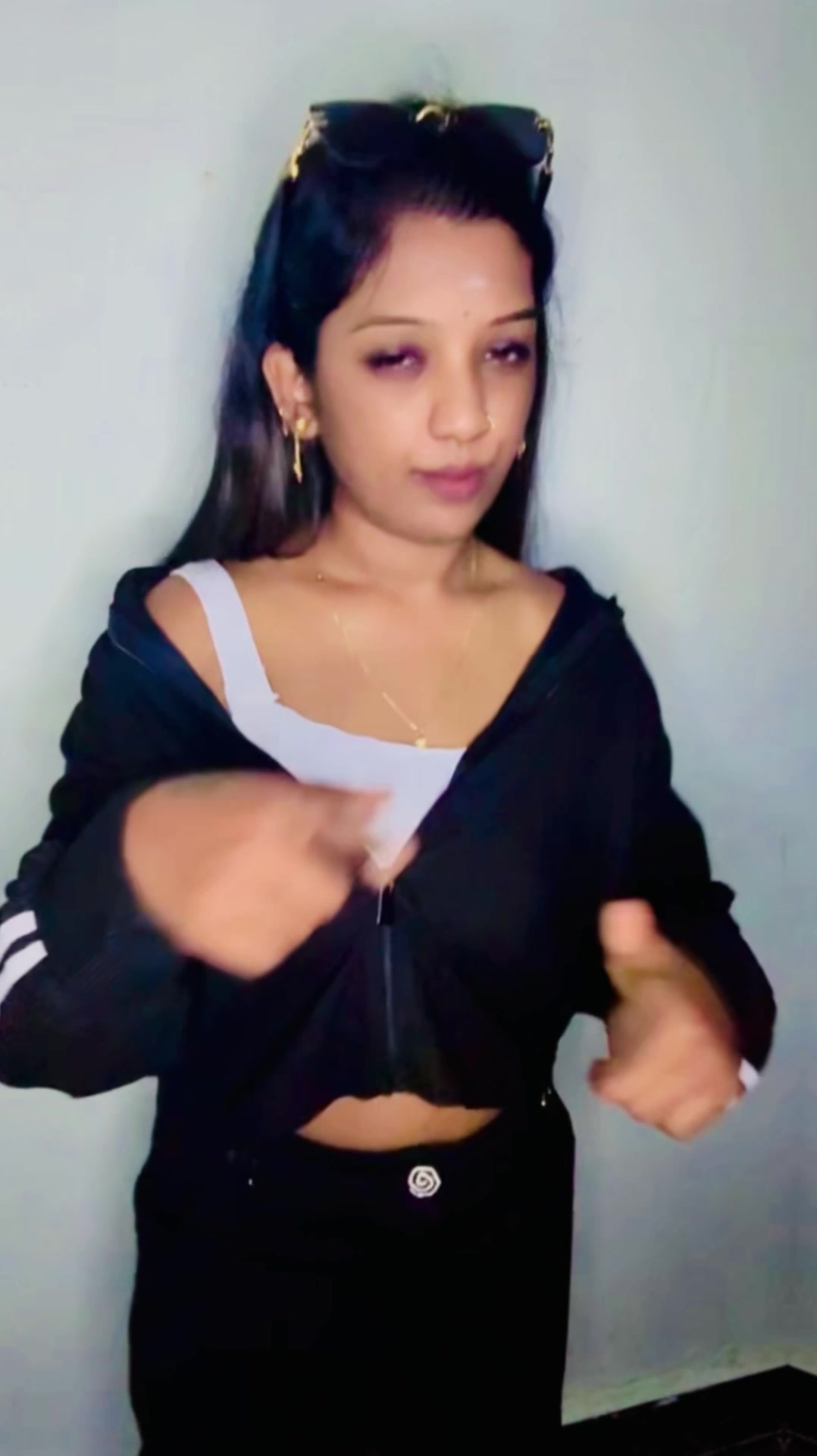 @santhara0427