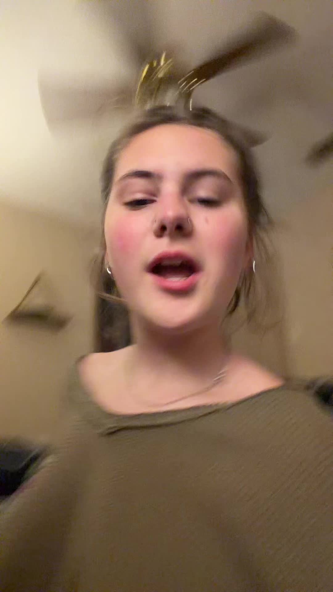 @jewelyana ॐ