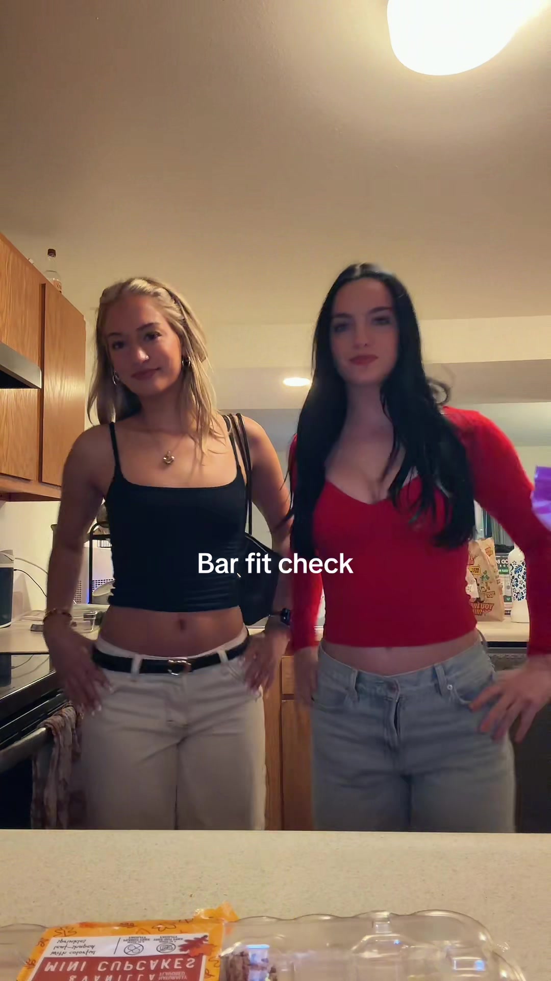 @caitlynnavery