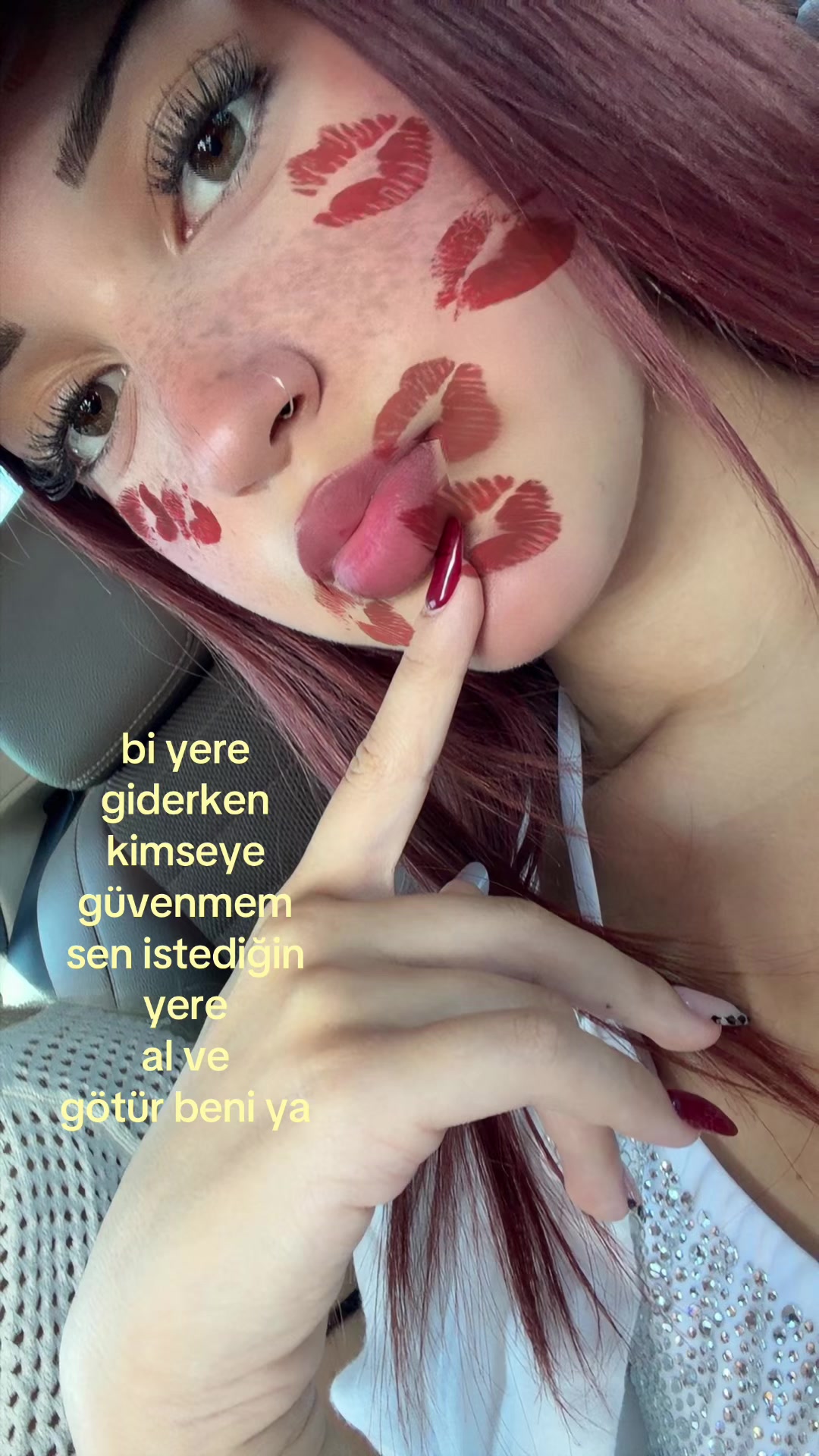 @𝐦𝐞𝐲𝐫𝐚