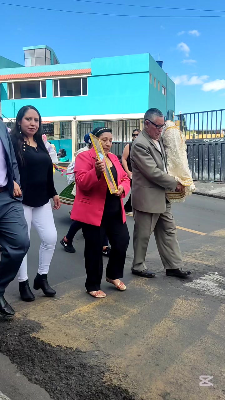 @Shungo Tushuk 💃🇪🇨🕺