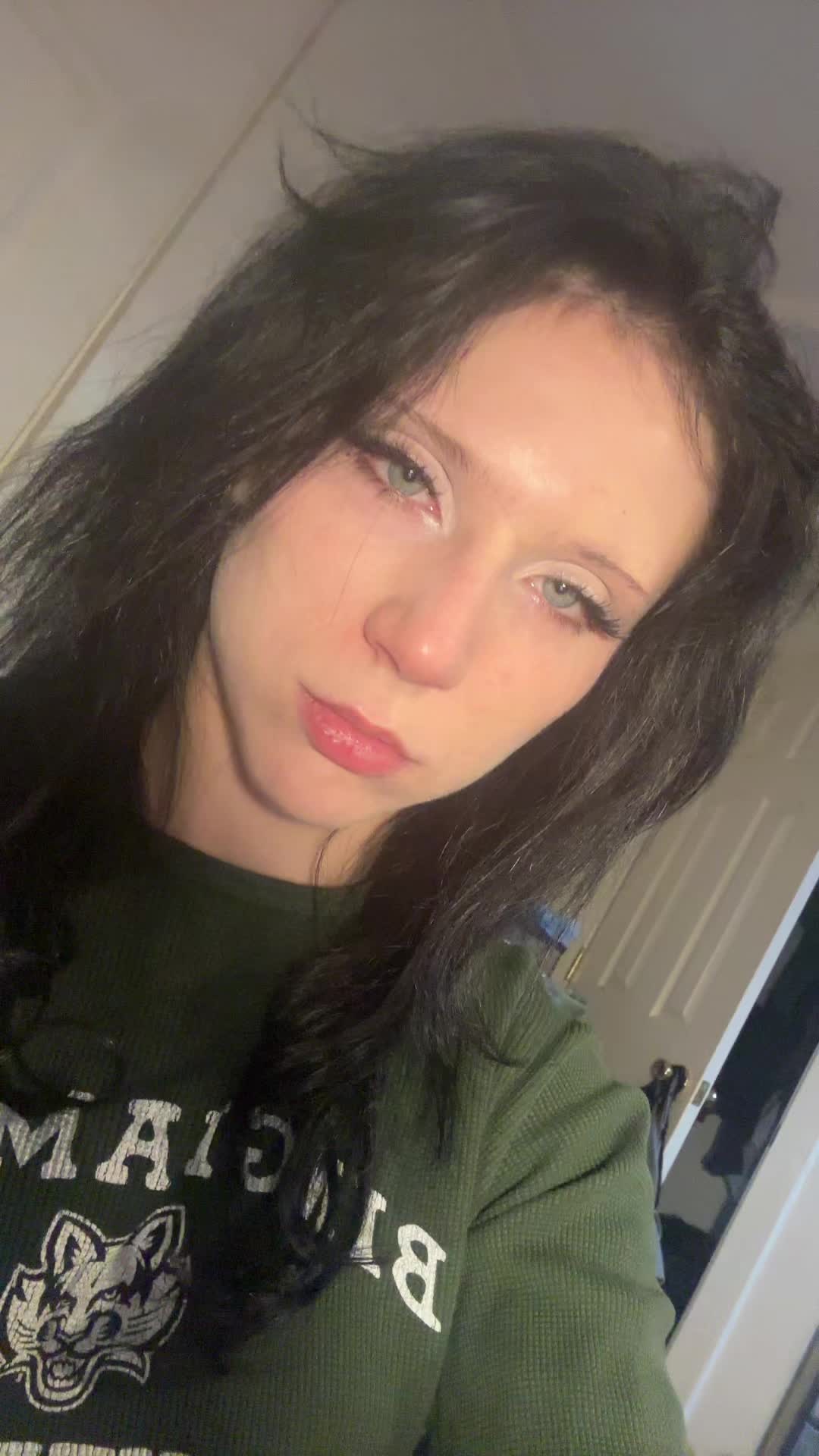 @vicky