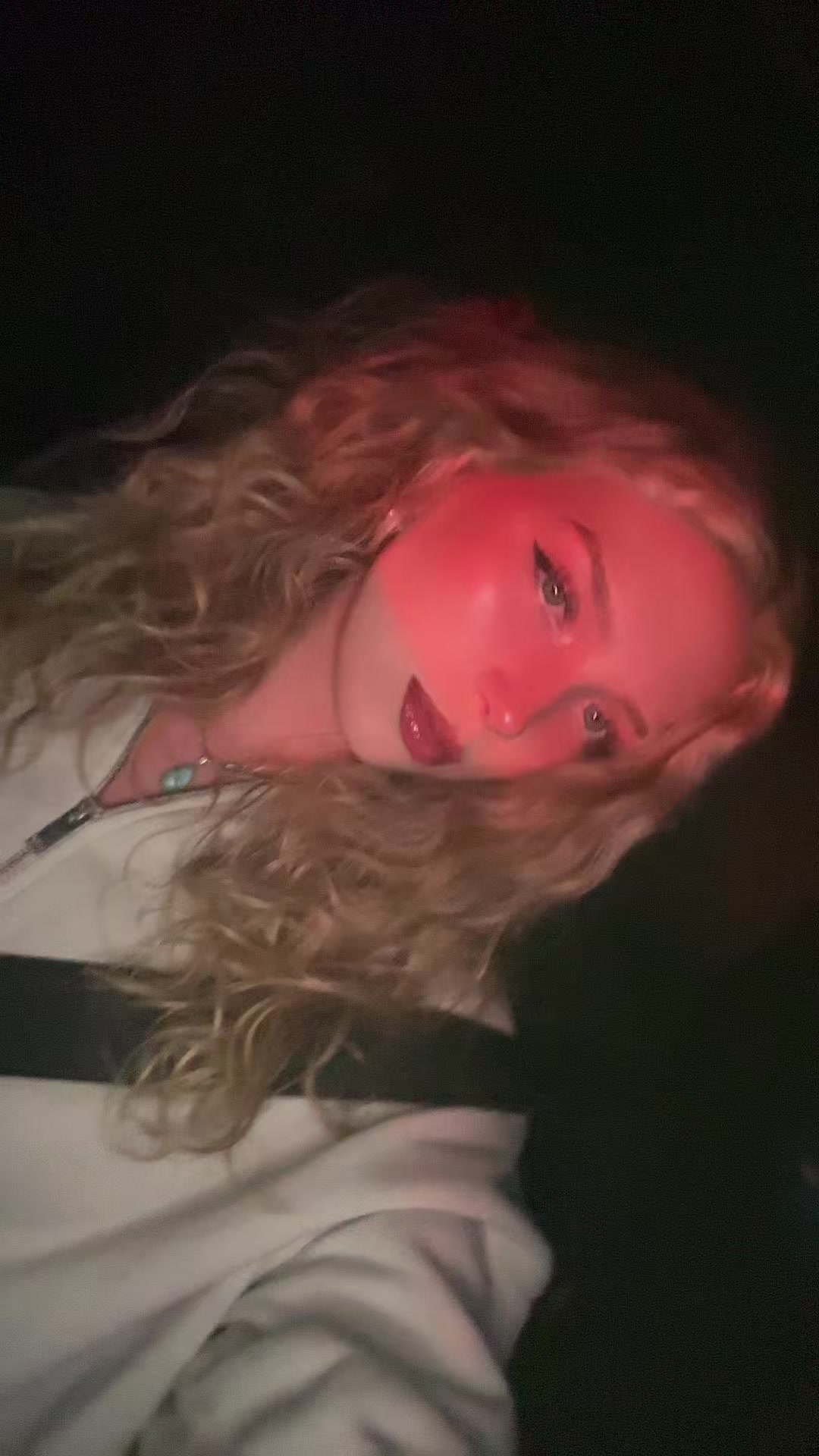 @ays ☮︎