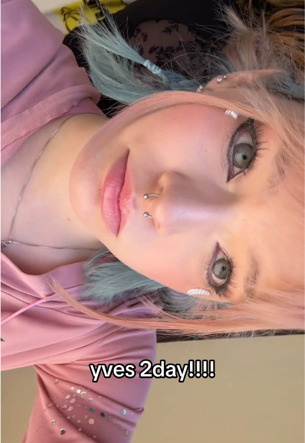 @chuusbeautifulsmile