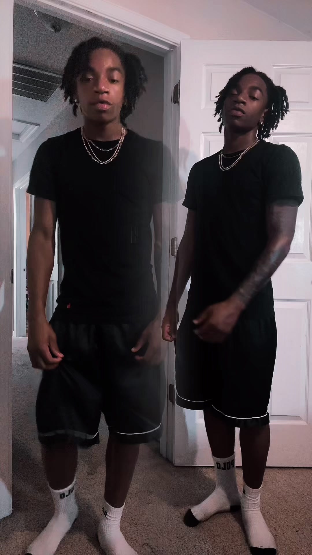 @Lique®️