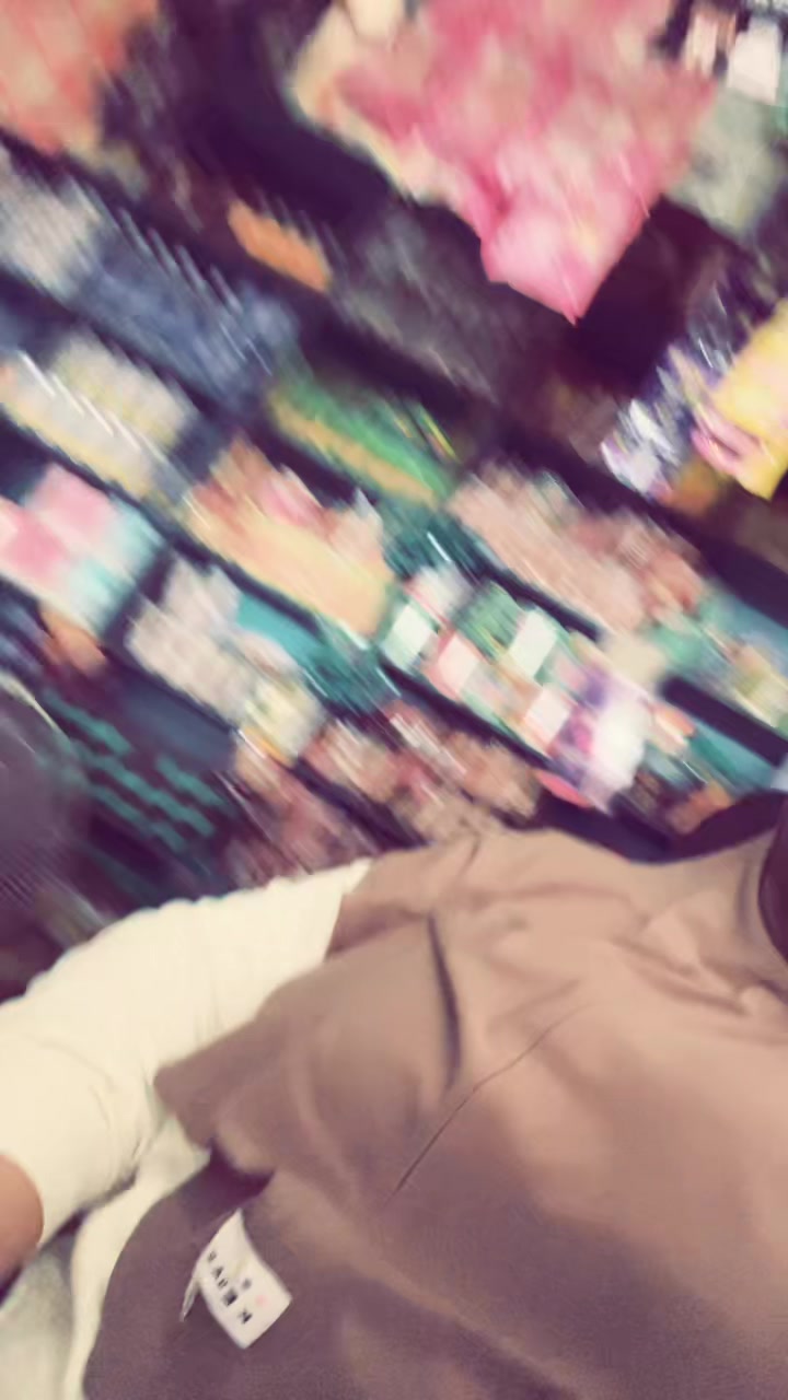 @Ririn_