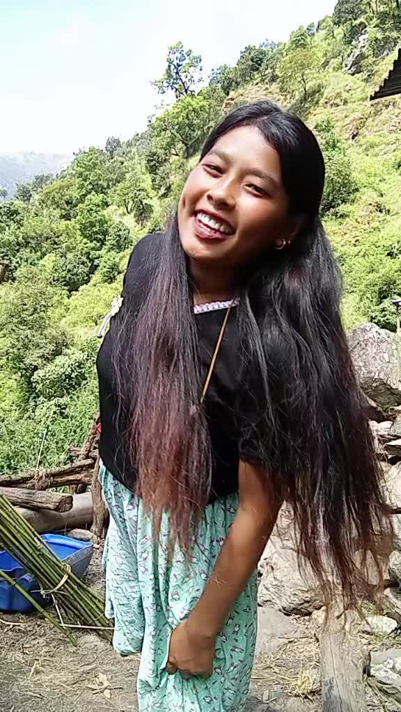 @santu maya tamang🌼🌺