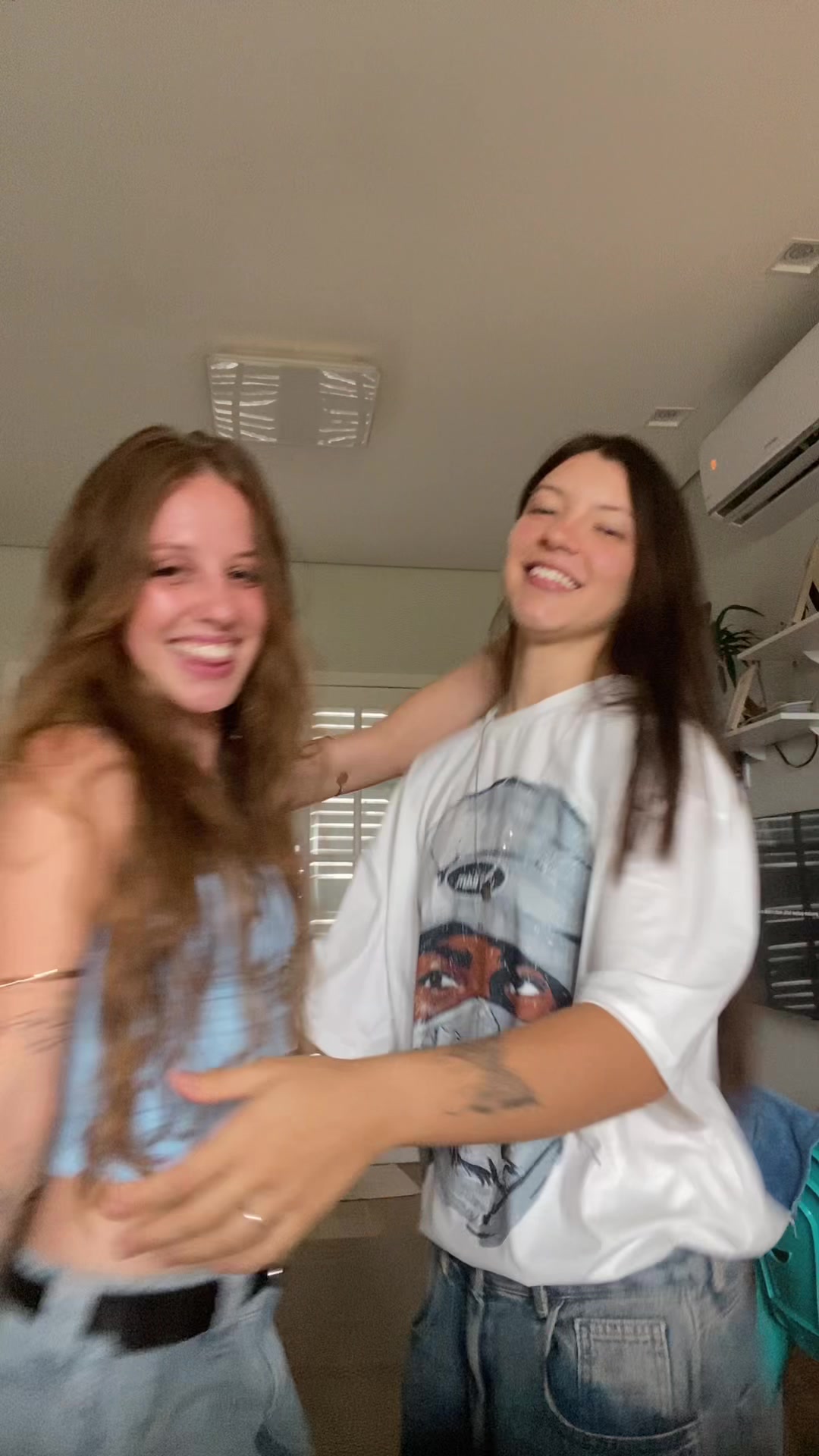@anaag