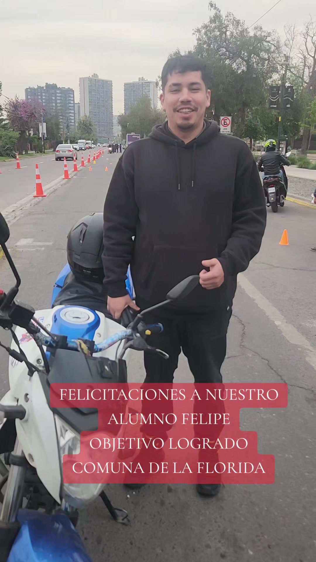 @CLASESDEMOTO.GIXXERMANIA