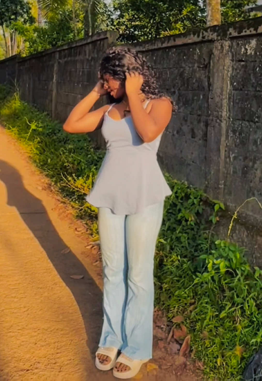 @Lakshi Rasanjali.⚜️🤎