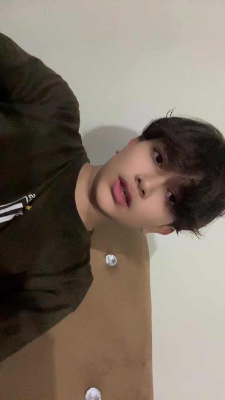 @😍