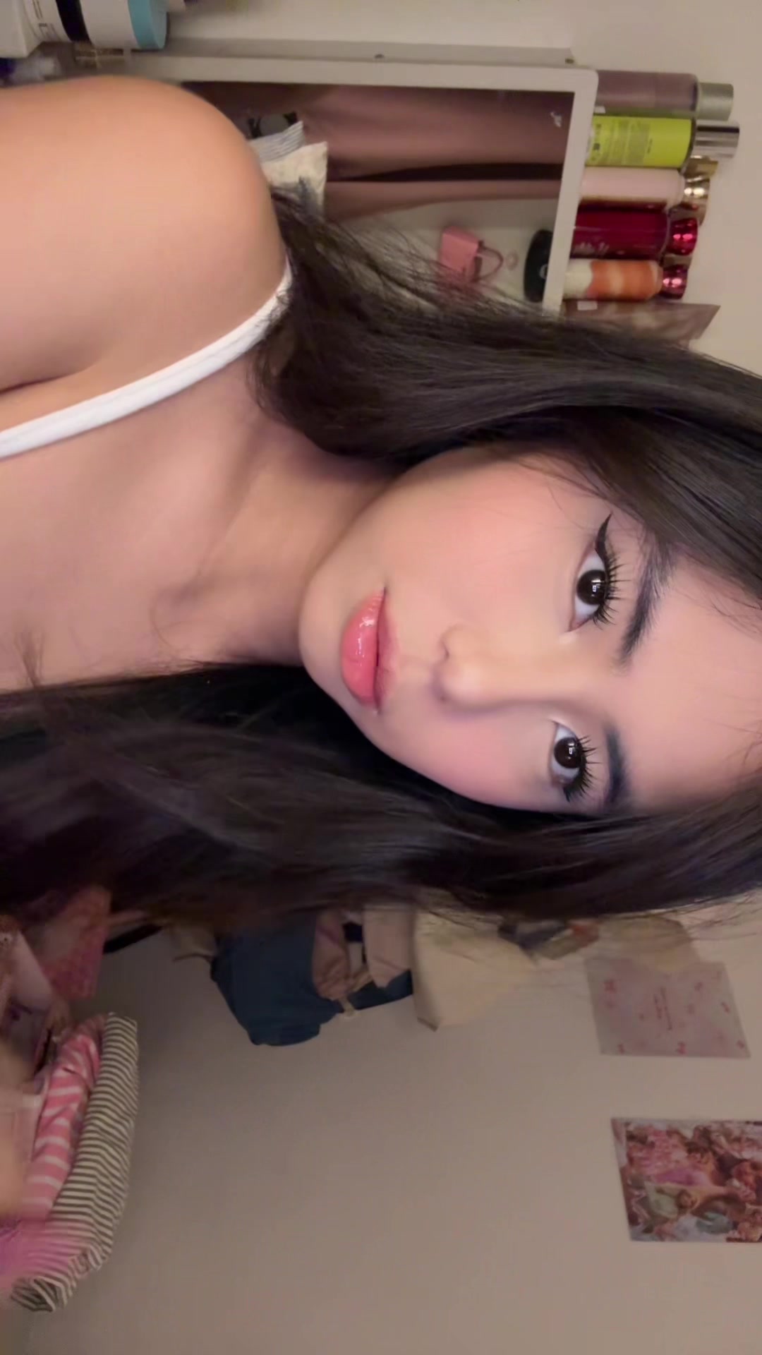 @nicole