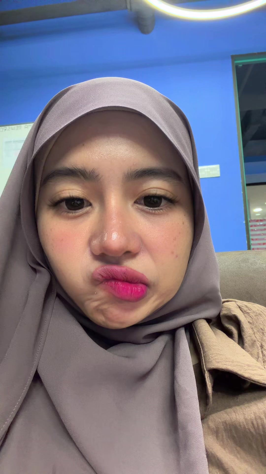 @It's Anis