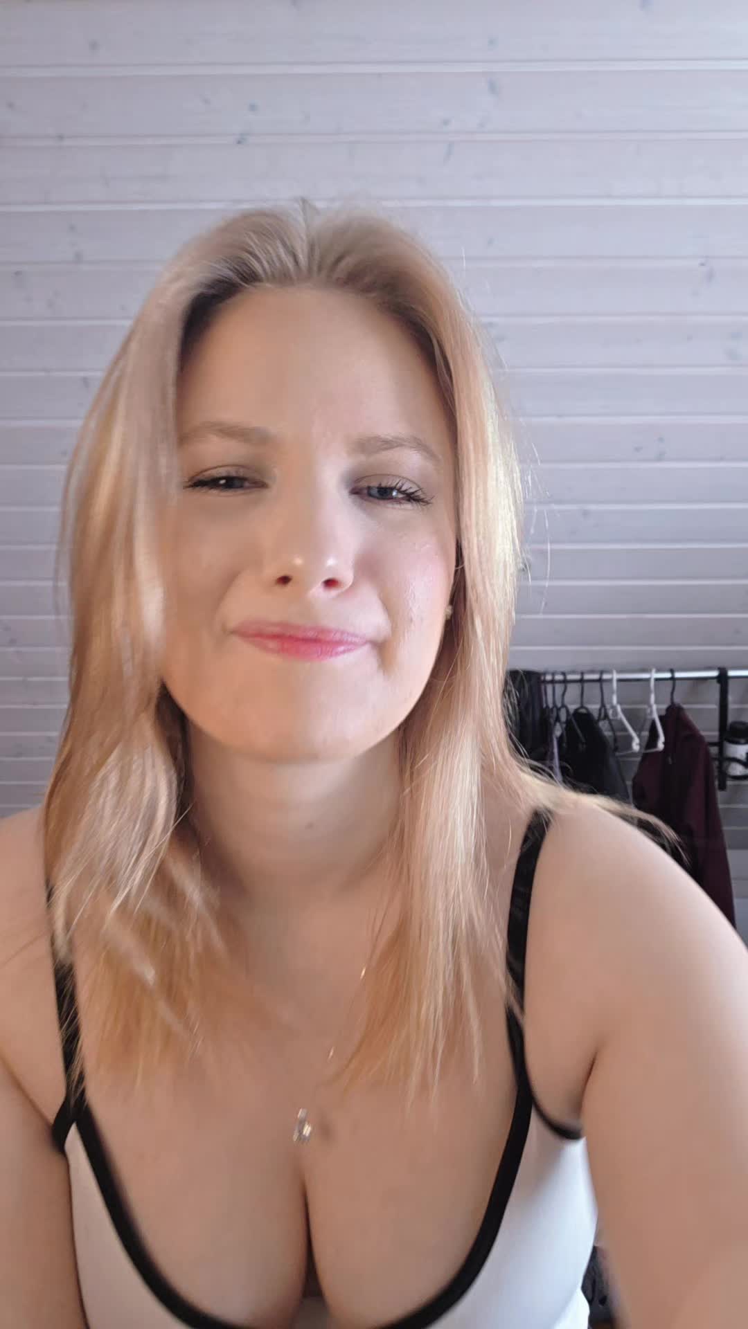 @Jenni