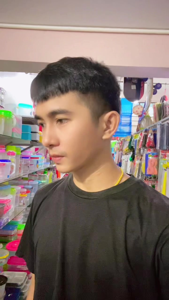 @จ่านิว