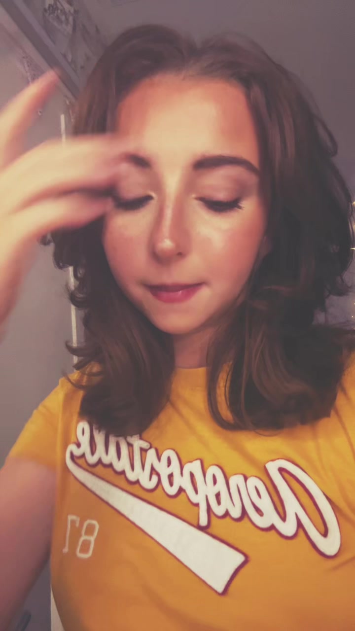 @Shoppingaddict