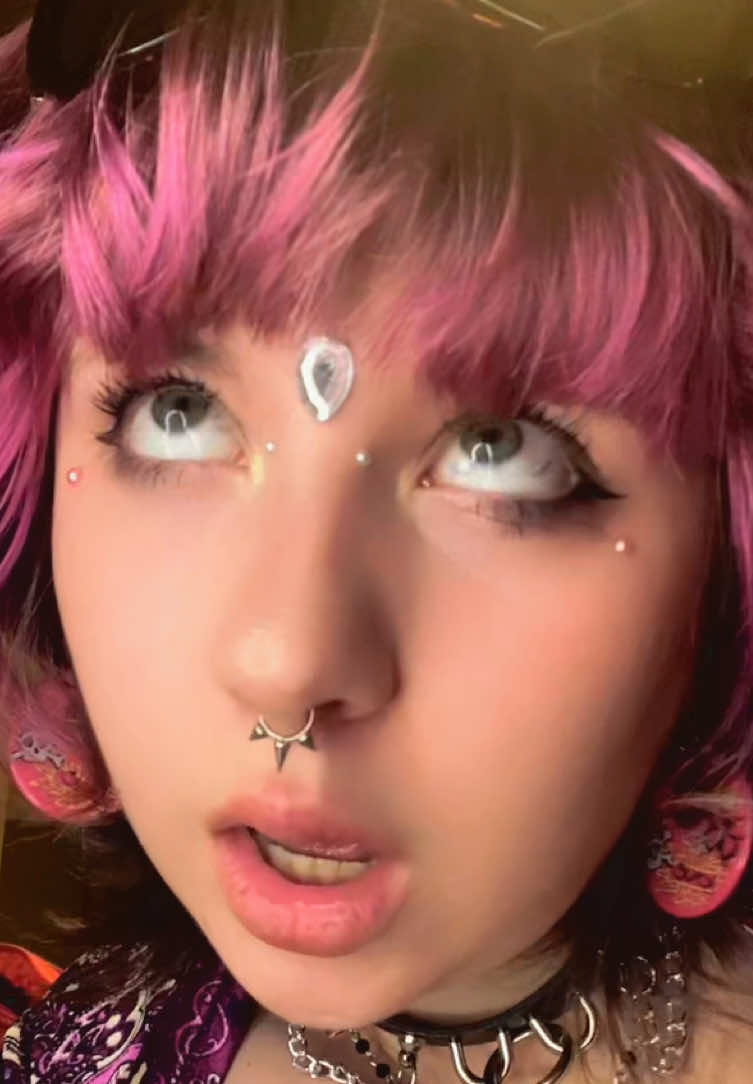 @zoë 𖤐