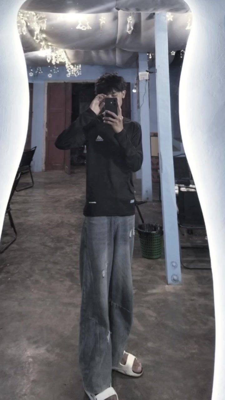@H🎱