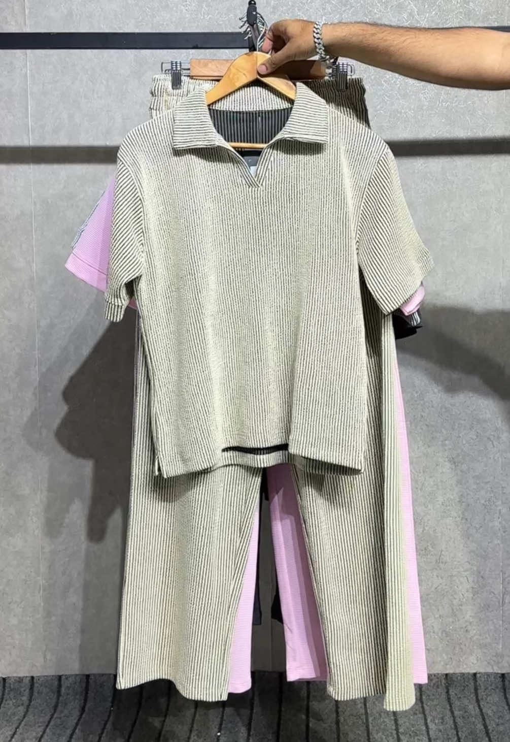 @Ameena Wear