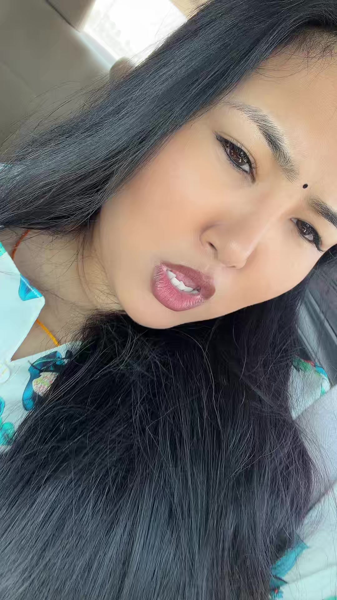 @Neetika dhimal🦋🌻🌺
