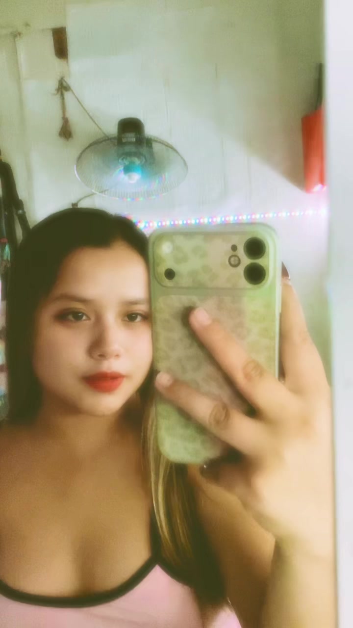 @shayna mae