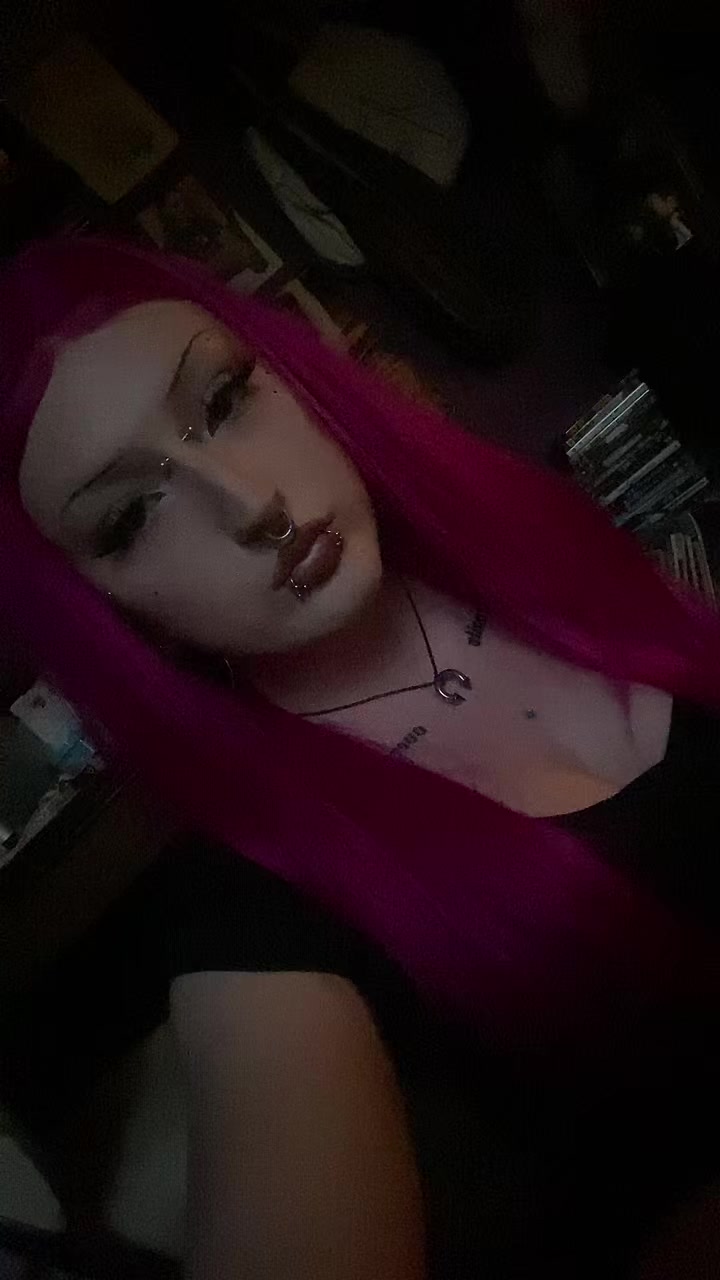 @sammi 🧟&zwj;♀️