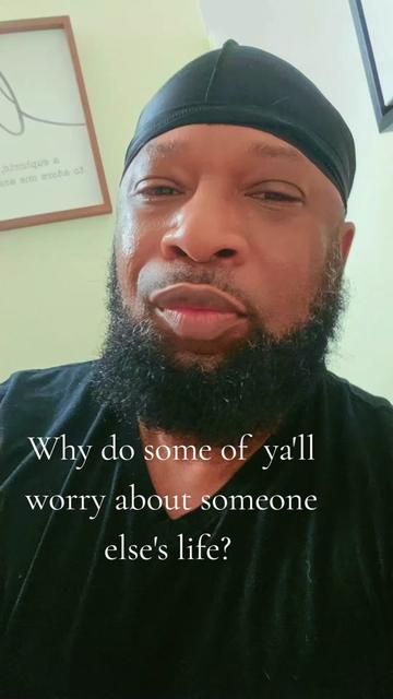 @Sirloveintheroom*