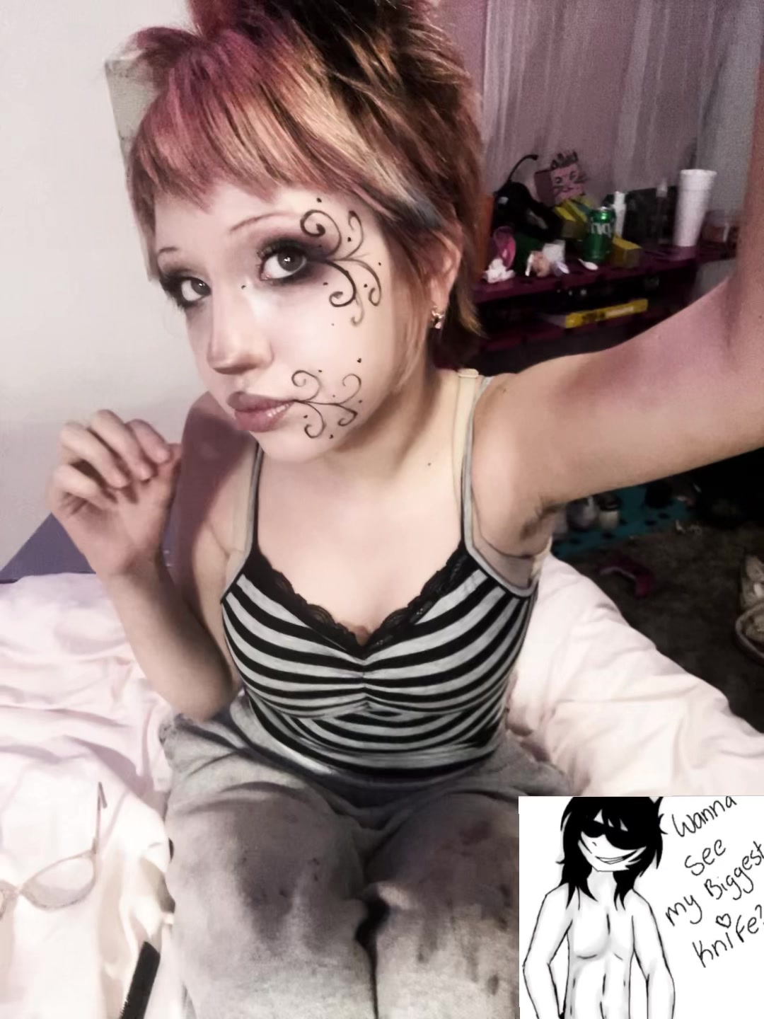 @R🦇🧁🧟♀️👀