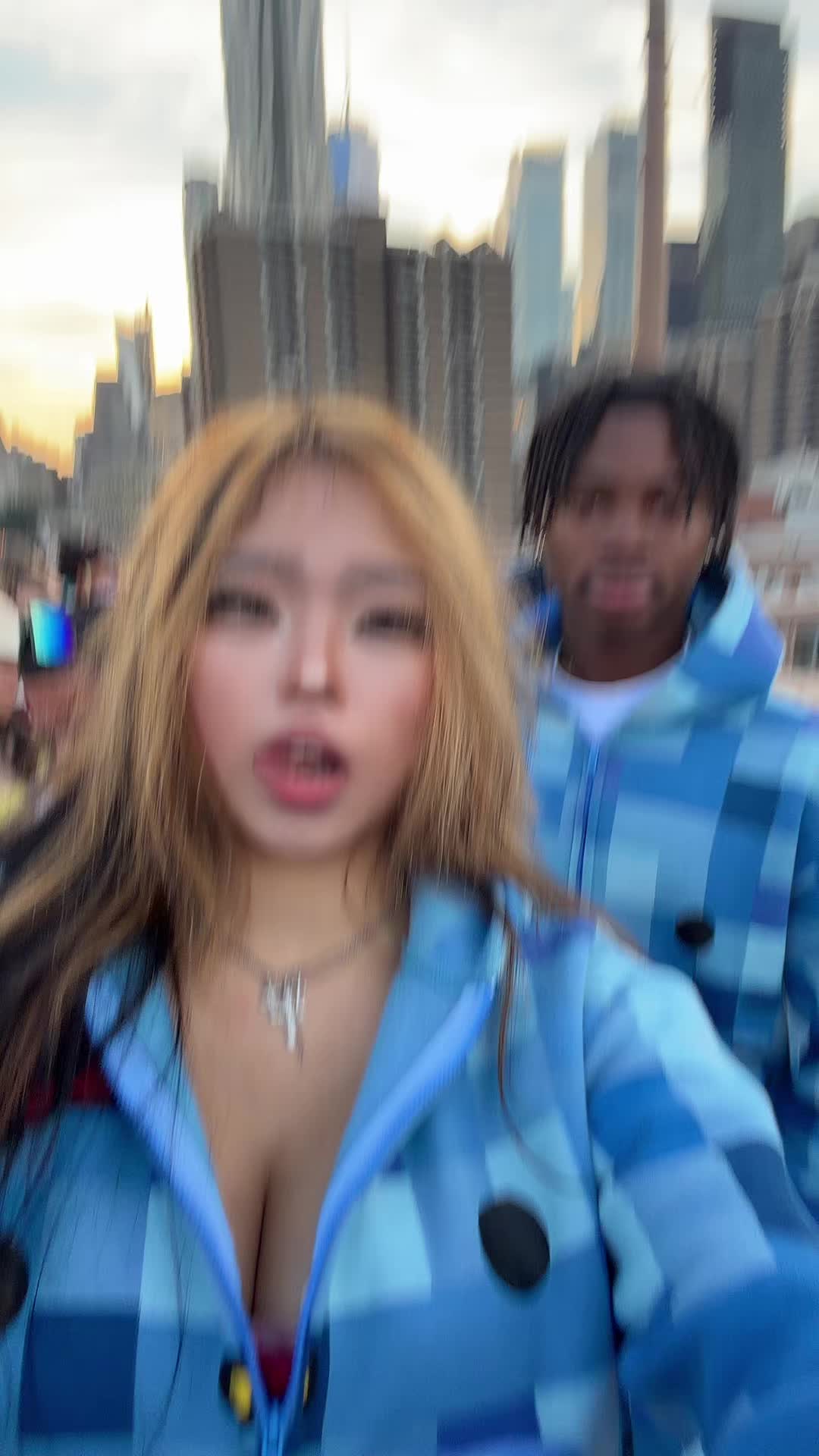 @Annie Zheng